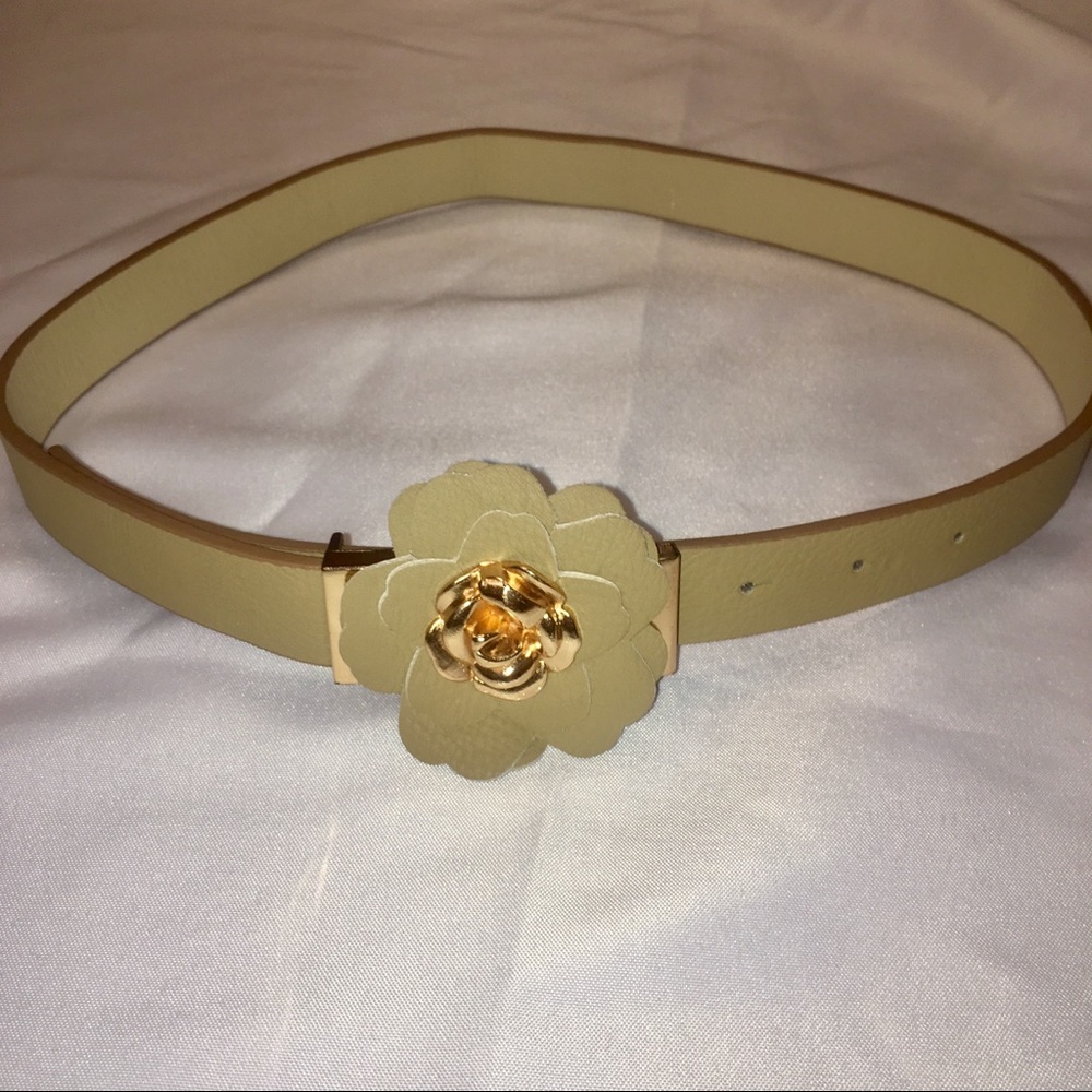 Floral belt